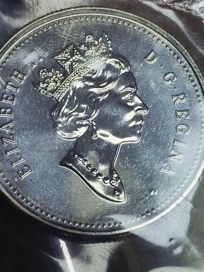 加拿大2000年W版