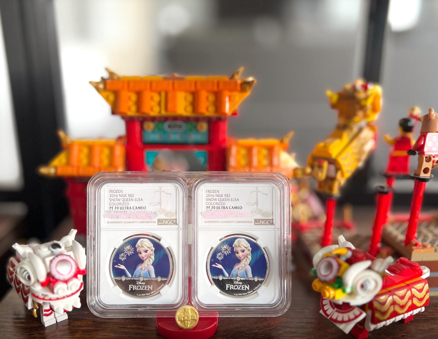  谁手里有ANNA和雪宝，来凑图