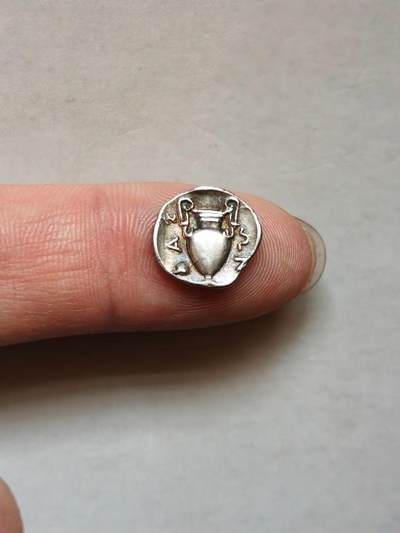 古希腊萨索斯岛森林之神萨提尔及酒罐小银币