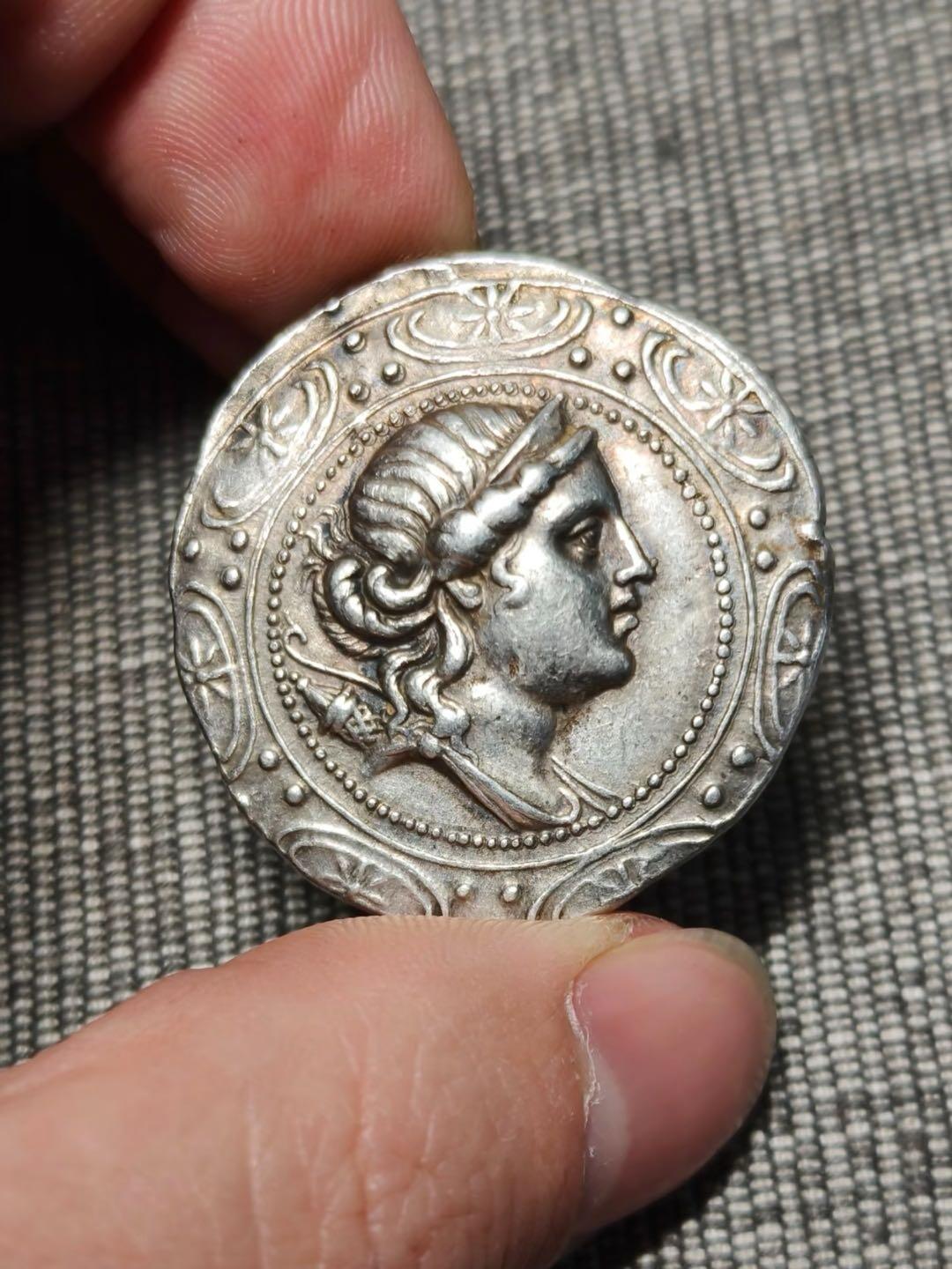 古希腊马其顿行省月亮女神像四德银币