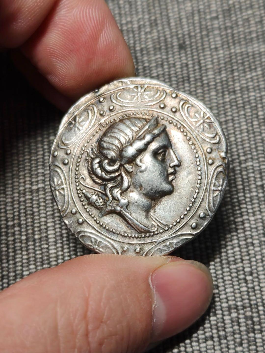古希腊马其顿行省月亮女神像四德银币