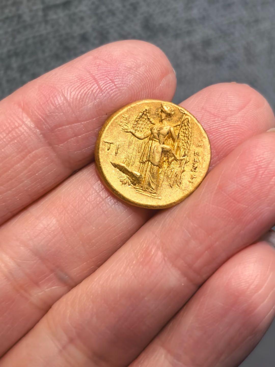 古希腊雅典娜金币