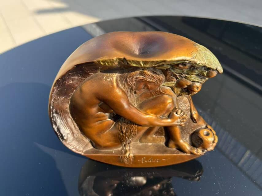 麦朵儿艺术《Eden》胡绪军作品新品发布