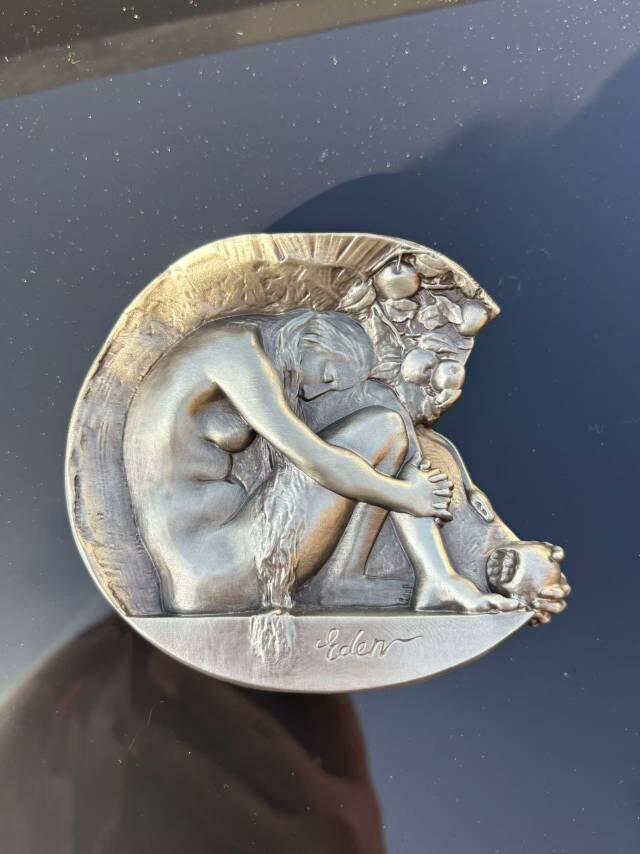 麦朵儿艺术《Eden》胡绪军作品新品发布