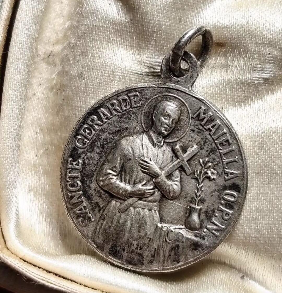 法国🇫🇷19世纪古董银圣牌吊坠