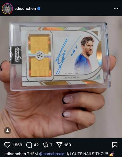「陈冠希」拿下梅西1 of 1亲签球星卡