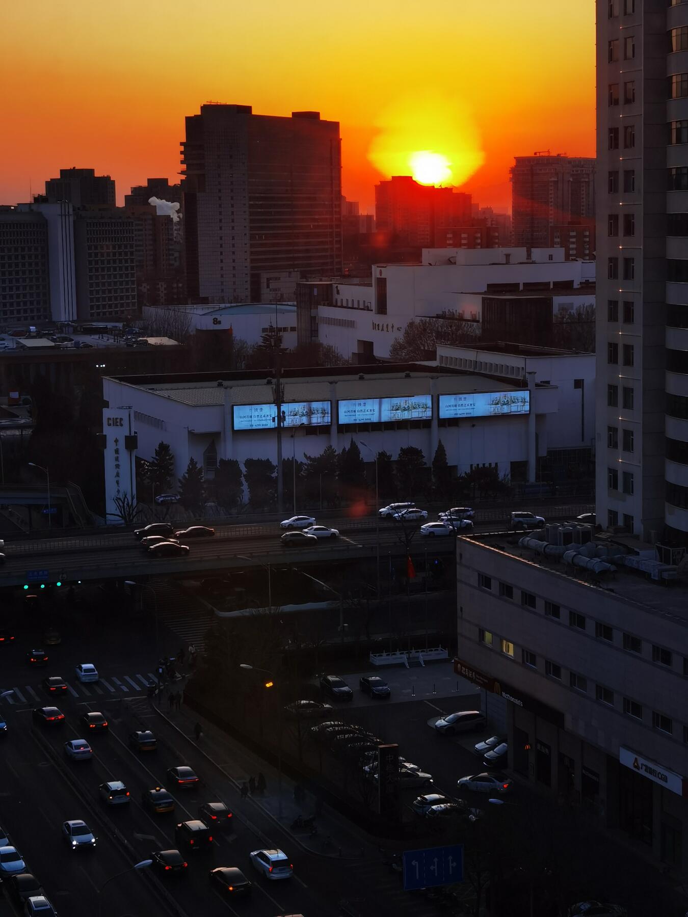 夕阳晚风冻死我