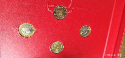 2008年北京奥运会纪念币，和纪念钞一套有喜欢的联系15