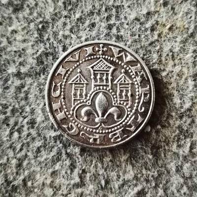 一枚仿古欧洲银章