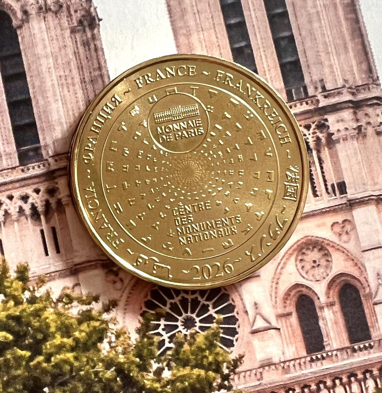 巴黎圣母院纪念章～