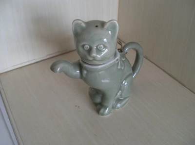 青瓷老猫壶 正宗青瓷釉 瓷壶
