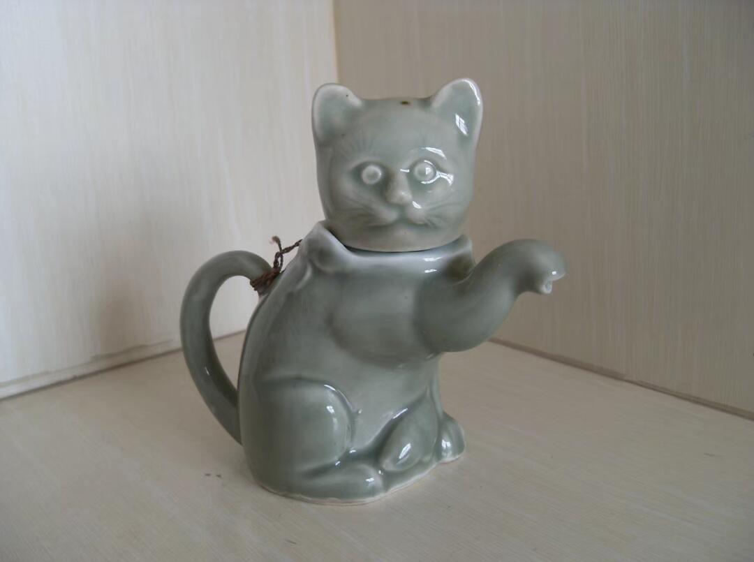 青瓷老猫壶 正宗青瓷釉 瓷壶