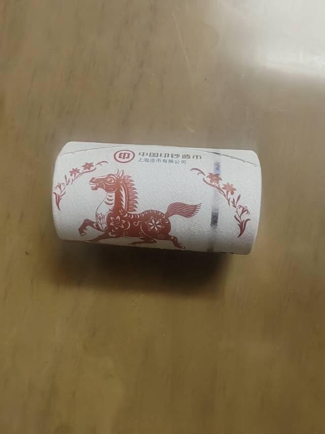 马币好事不错的，发行当日价格奇高，之后开始逐日下跌