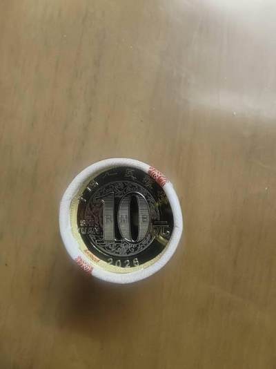 马币好事不错的，发行当日价格奇高，之后开始逐日下跌