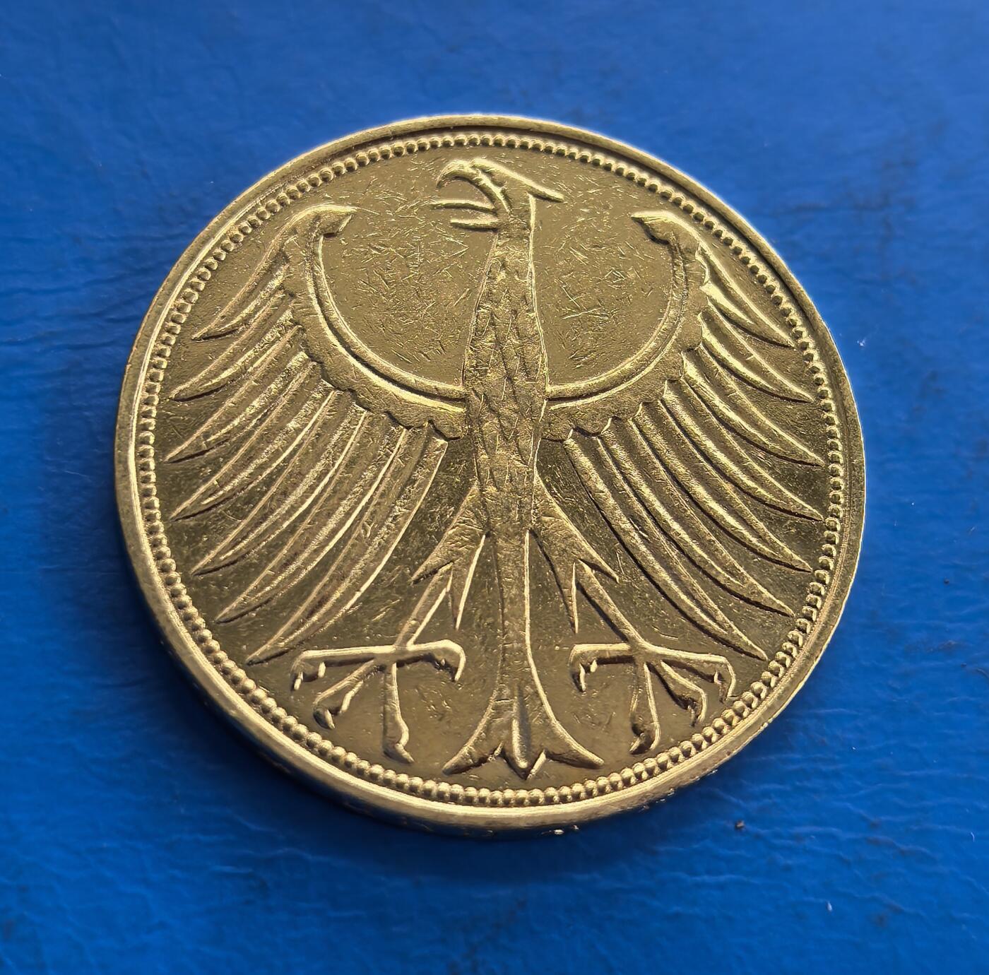 西德1951年5马克镀金银币