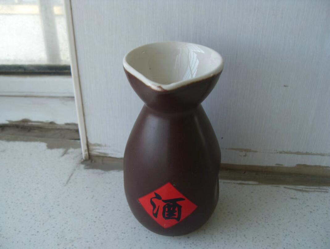 陶瓷小酒壶！！