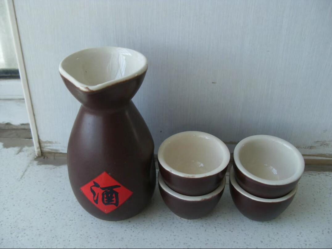 陶瓷小酒壶！！
