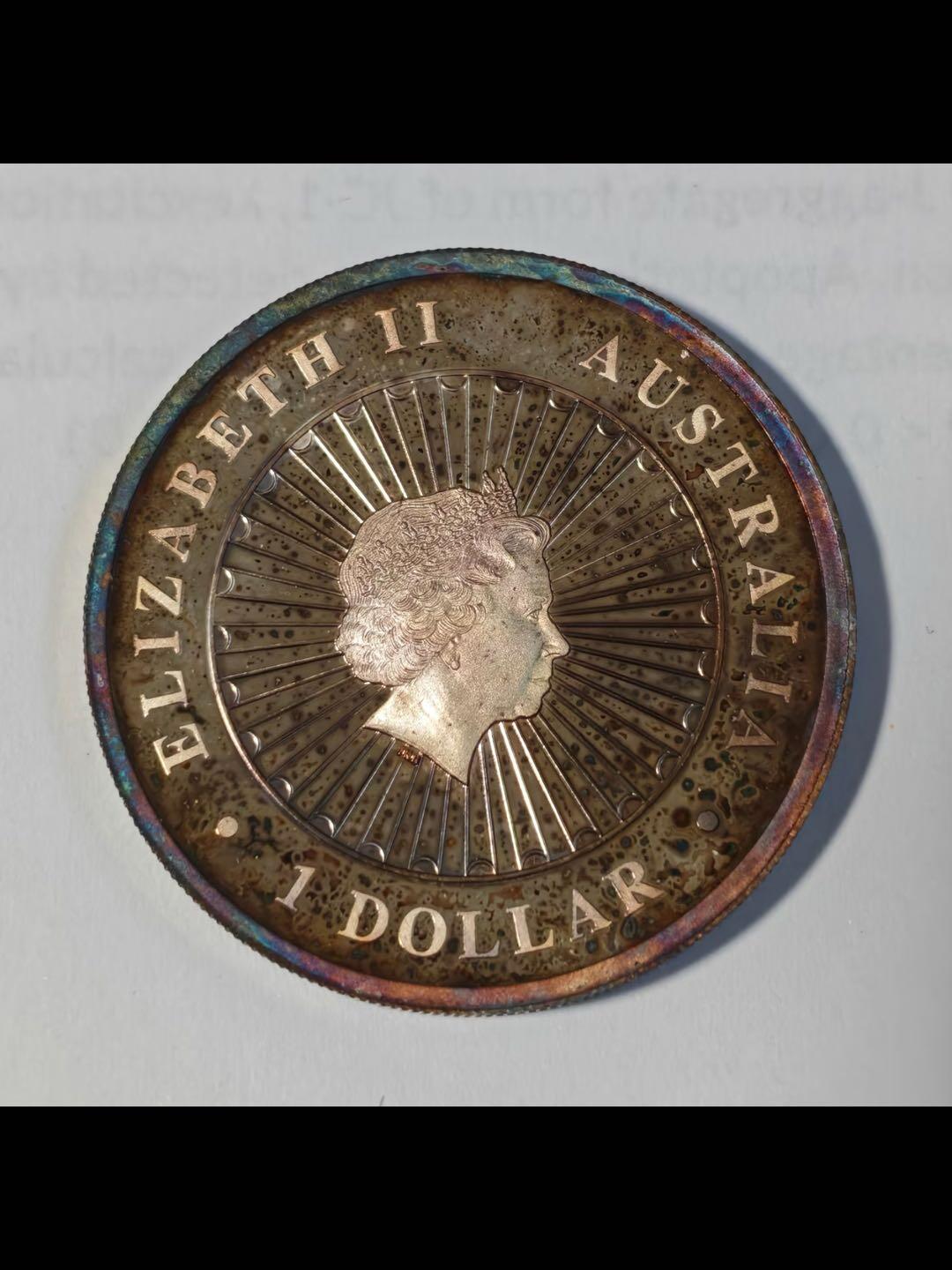 2013年澳大利亚鑲嵌欧珀1盎司精制银币