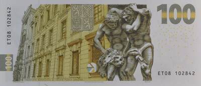 集齐一套怎么也得半个W吧