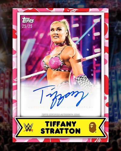 Topps联手潮牌BAPE为WWE明星们制作了特别版本的收藏卡，并以标志性的卡通风格打造人物形象