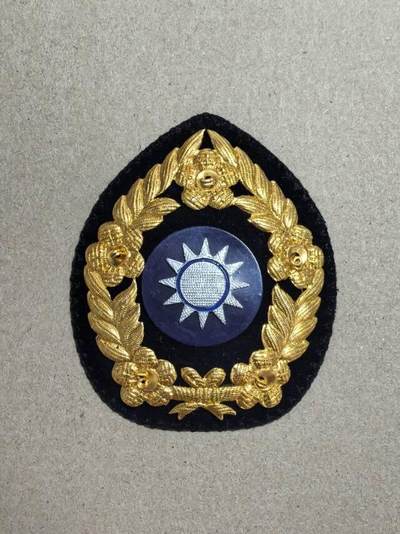 国共两党帽徽