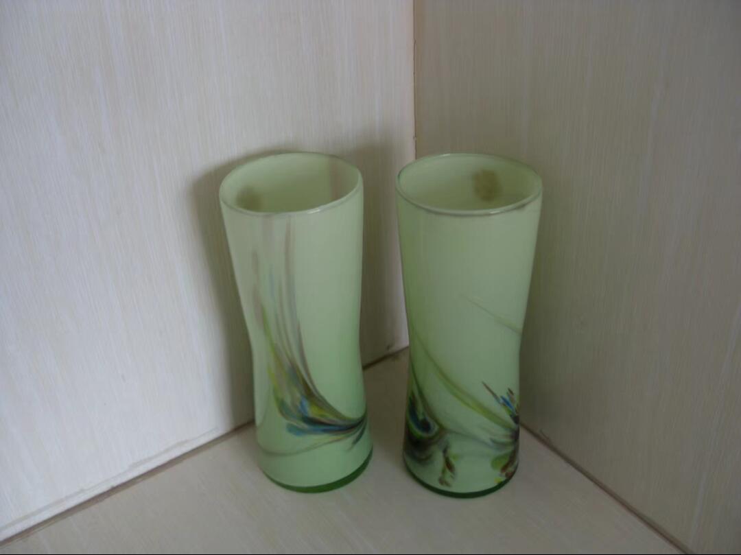 老玻璃插花瓶！！