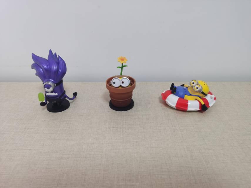 泡泡玛特小黄人