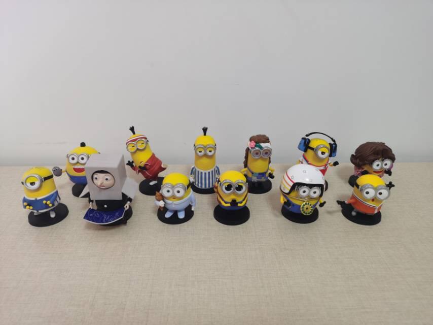 泡泡玛特小黄人