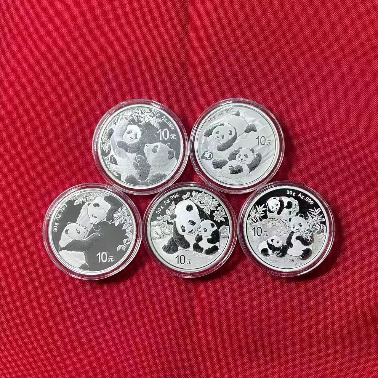 熊猫银币1