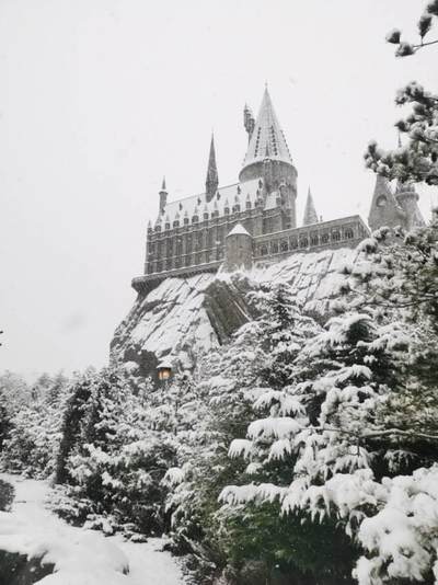 下雪的霍格沃茨