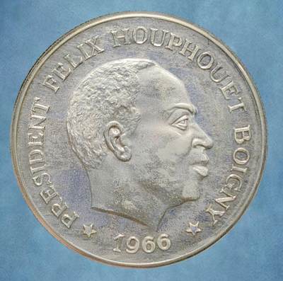 科特迪瓦（象牙海岸）1966年发行的10法郎银币