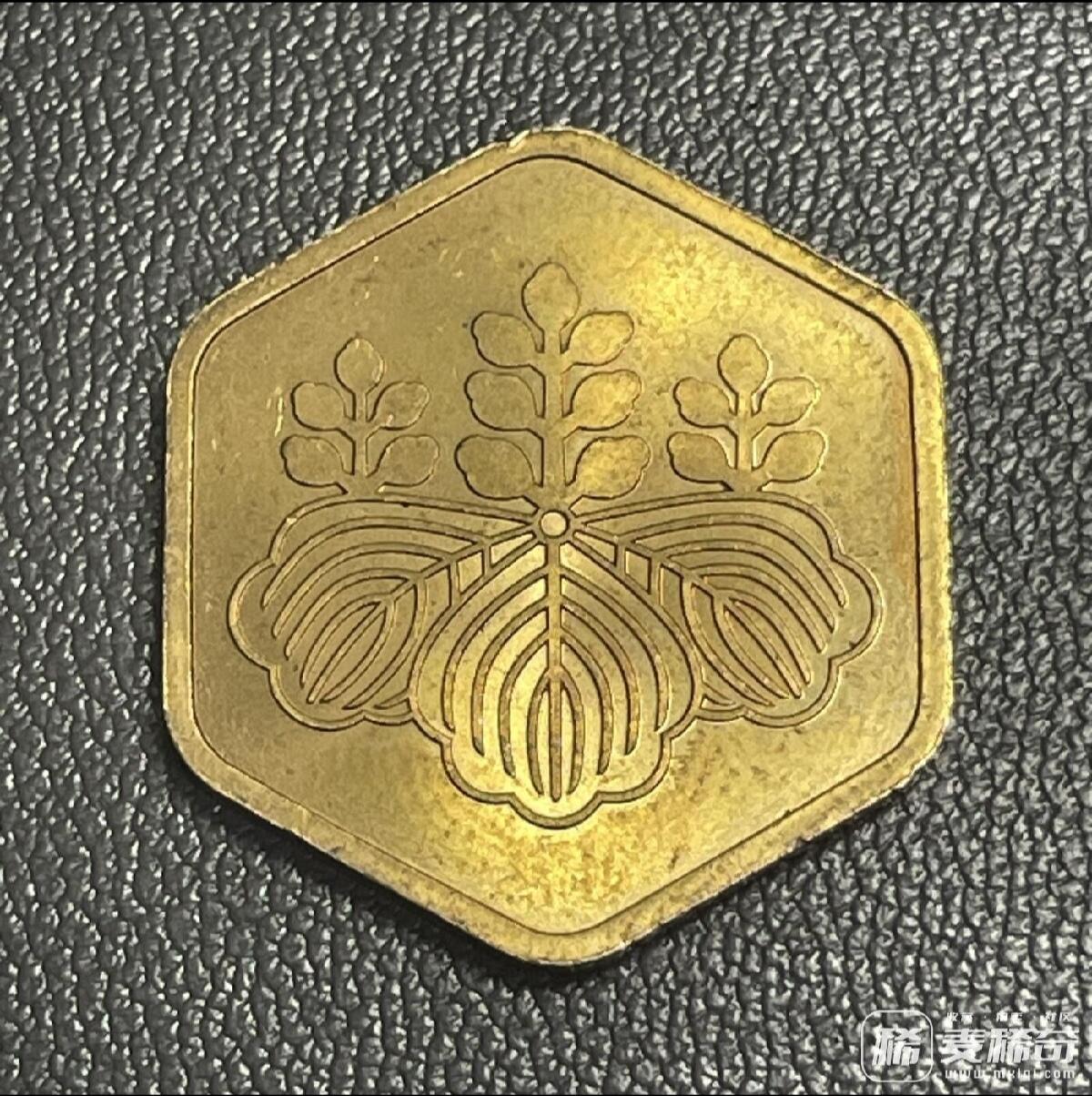 日本造币局1985 年（昭和60年）牛年六角形纪念章 2026/2/16