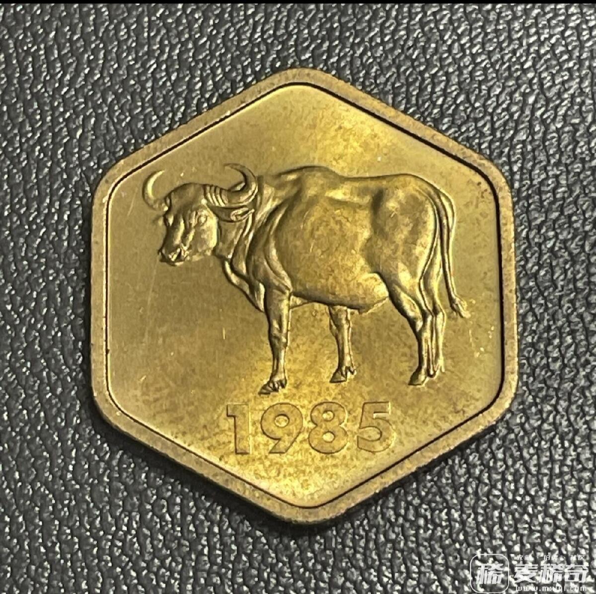 日本造币局1985 年（昭和60年）牛年六角形纪念章 2026/2/16