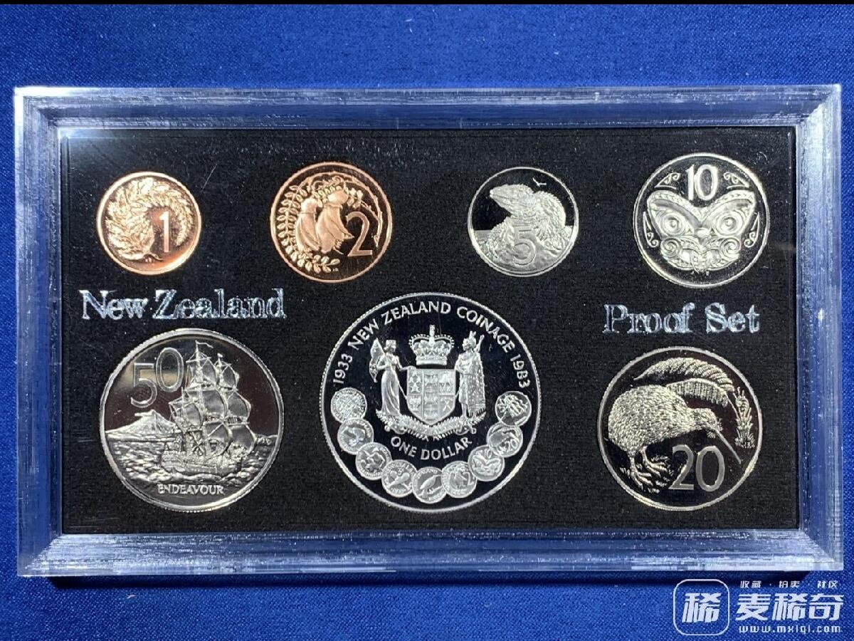新西兰1983年伊丽莎白二世精制套币，其中最大面值的一元为银币，2026/2/21
