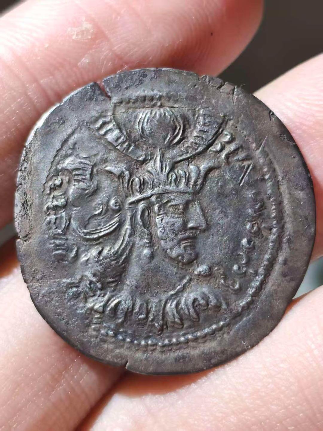 厭哒汗国的钱币