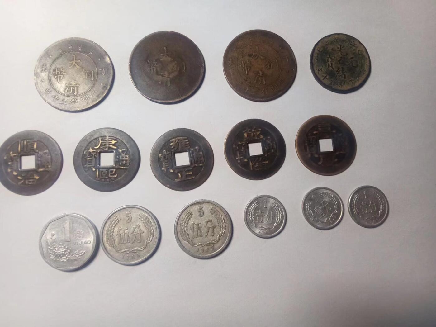 有没有大佬可以帮我看一下真假，能换多少钱