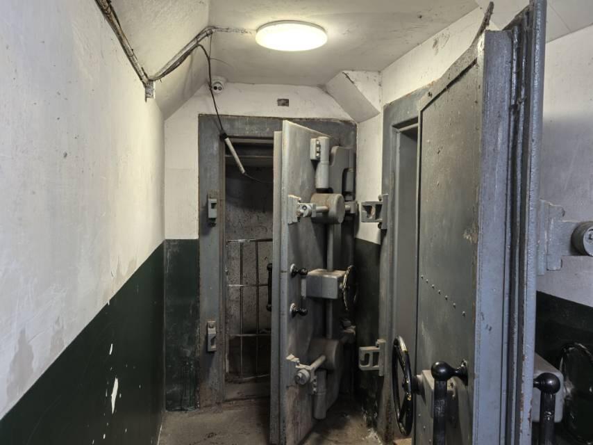 伪满皇宫防空洞