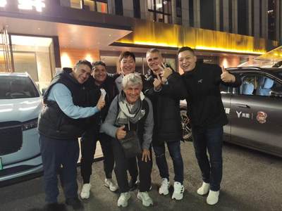 澳大利亚2023年2元女足Matildas纪念币