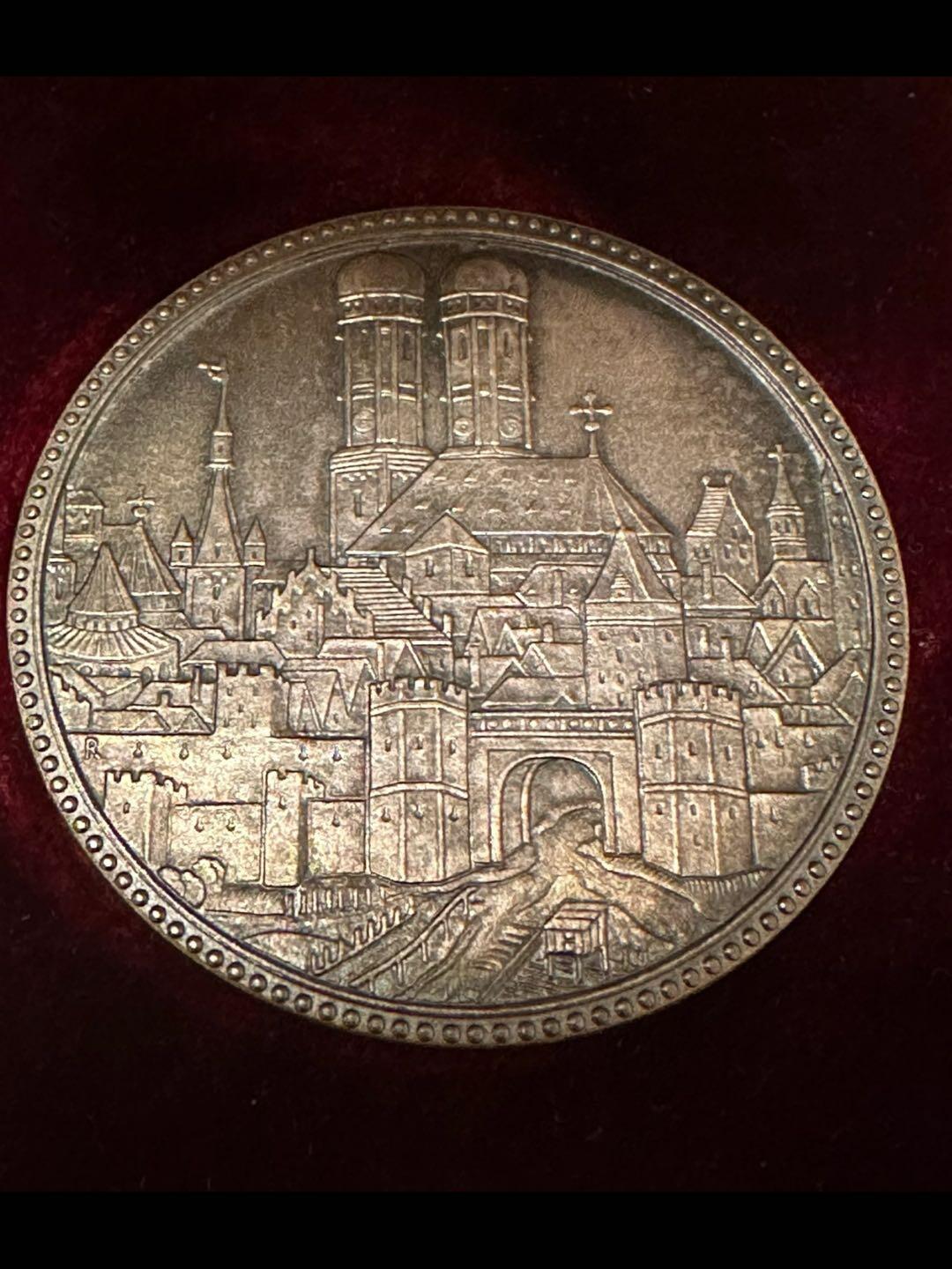 德国慕尼黑1958年纪念建城800周年泰勒银币