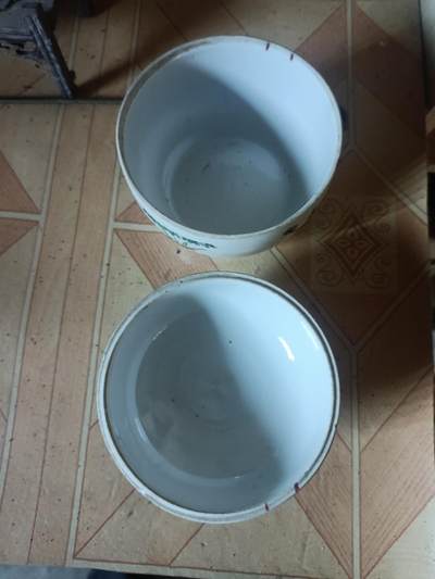 晚清民国时期瓷器，粉彩四季花卉纹糖果罐子，保存完整。