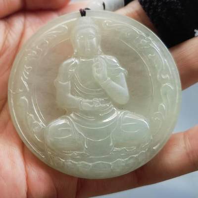 纯天然A货翡翠，大日如来佛牌吊坠挂件男款，冰透水润，料足！尺寸:53mm*7mm