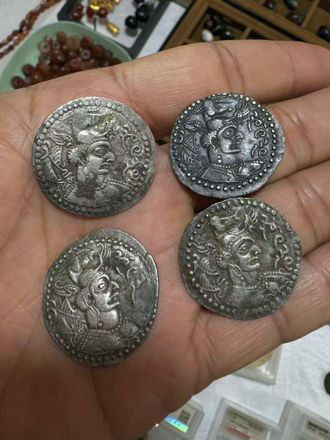 丝路银币：厭哒王朝银币