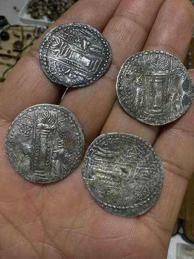 丝路银币：厭哒王朝银币