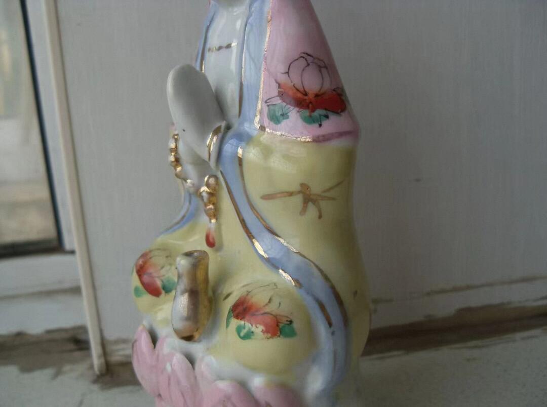 乡下好物 瓷观音菩萨像 瓷器 老物件！！