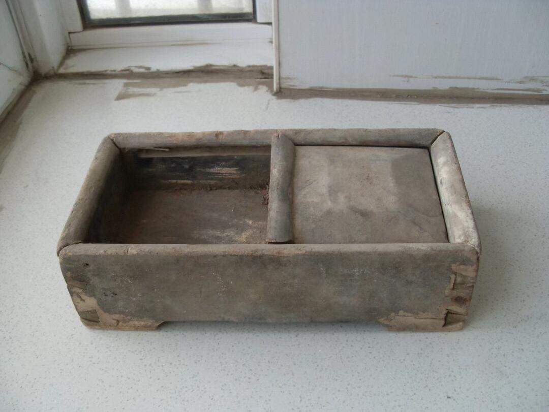 老木质烟筐 烟丝盒 老木盒！！