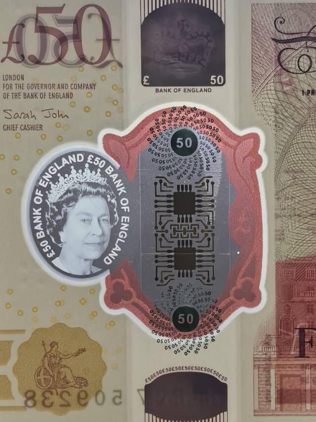 50英镑塑料钞