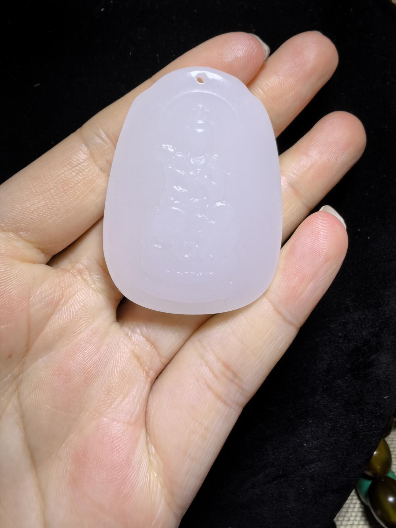 脂白级白玉普贤菩萨蛇牌吊坠挂件男女款，双面雕刻，脂白油润，精雕细琢，尺寸:4.8*3.4*1.0cm克重:27.2g