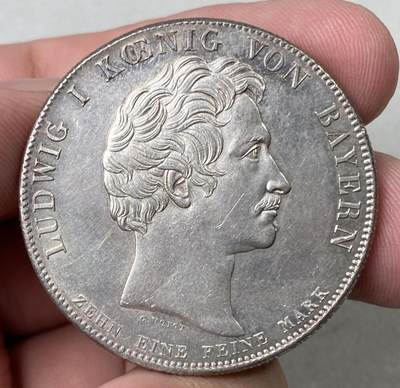 欣赏美美的裸币