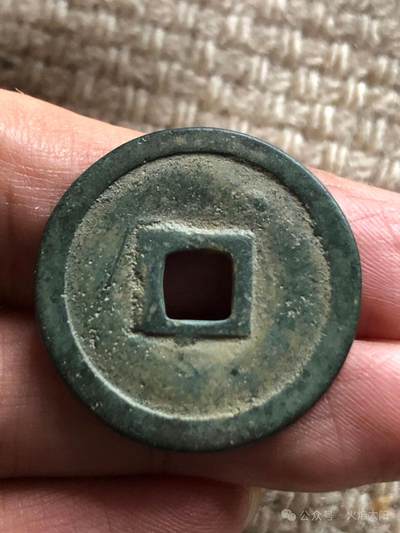 求鉴定：是不是一眼假？