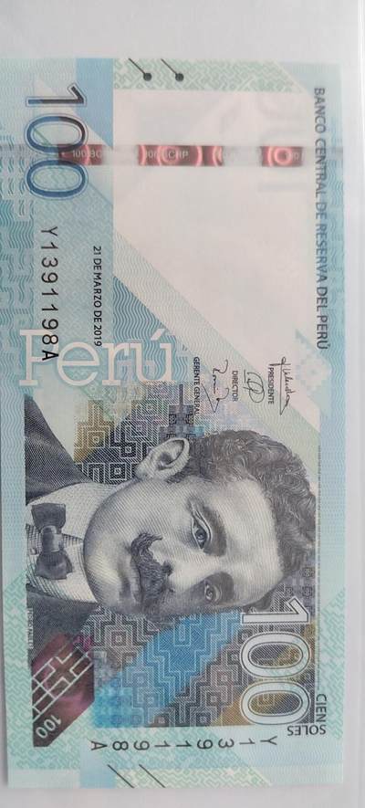 正面：秘鲁外交家与发明家佩德罗.保莱特